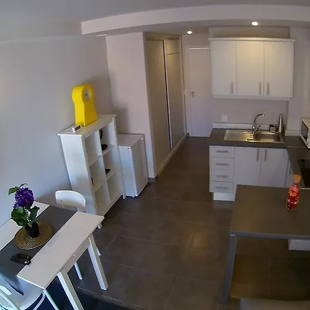 Appartement Iriarte 52-4 *